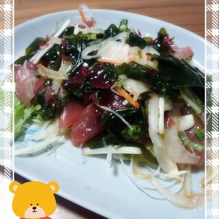 鰹で作る海鮮サラダ(*´ω`)っ
